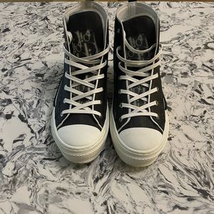 Dior sneakers